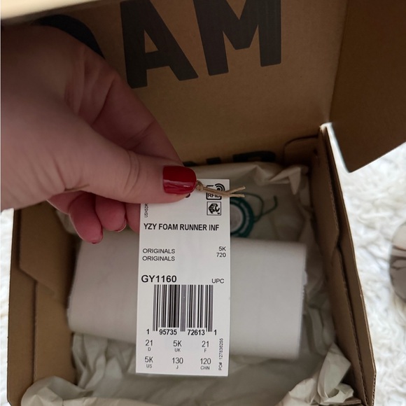 Yeezy foam runners - Picture 8 of 8